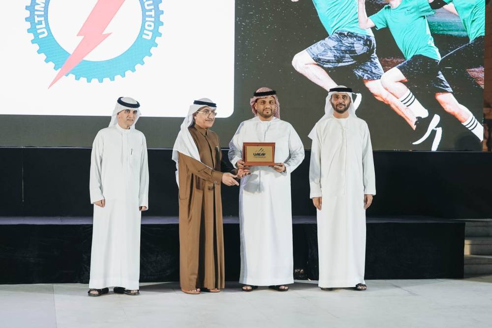 سعيد بن صقر يكرم النابلسي بحضور محمد المر 