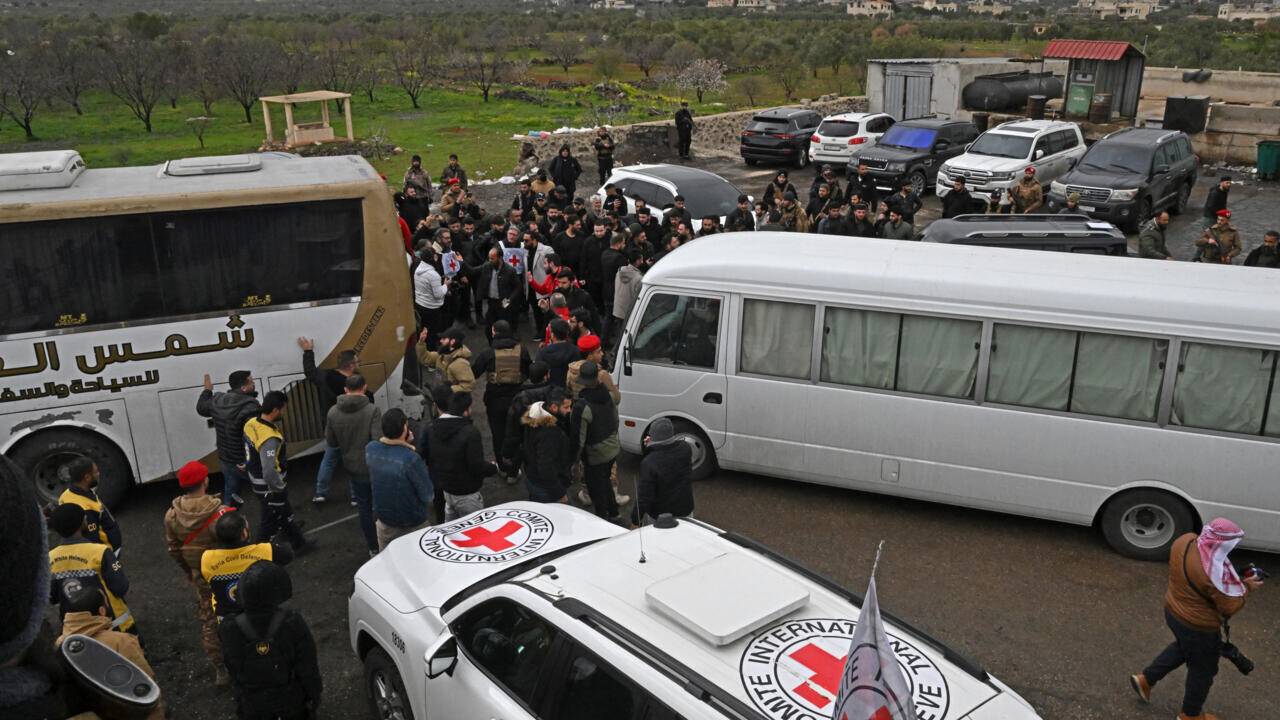 تبادل 86 محتجزاً بين الحكومة السورية وفصائل درزية في السويداء