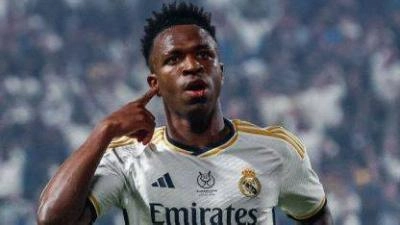 حادثة فينيسيوس.. بنفيكا يعلّق عضوية 5 مشجعين بتهمة العنصرية