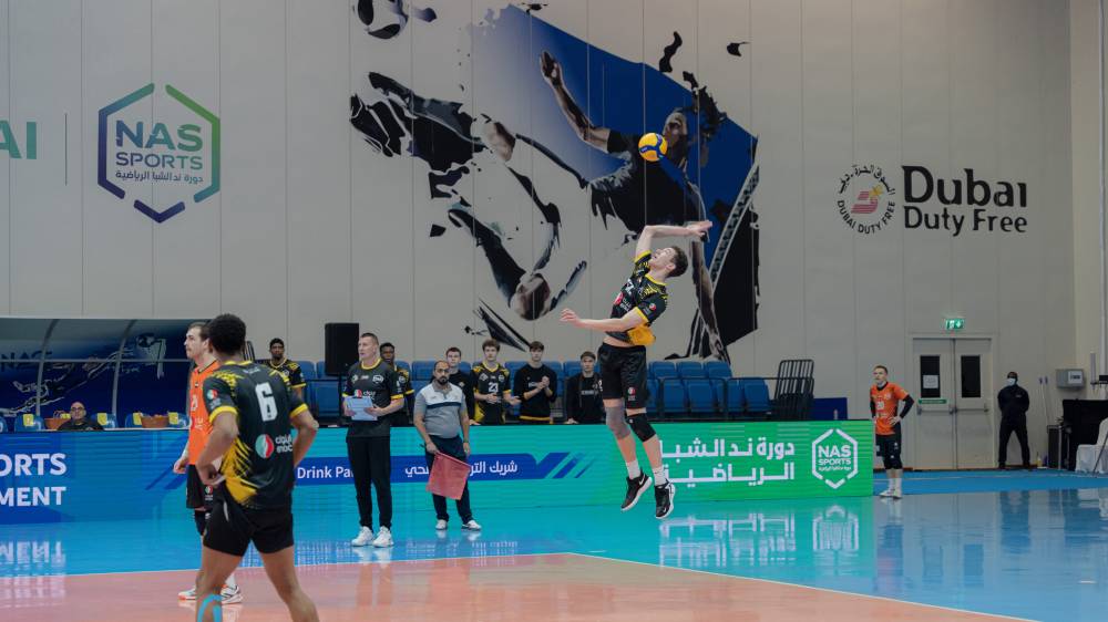 من منافسات بطولة الكرة الطائرة