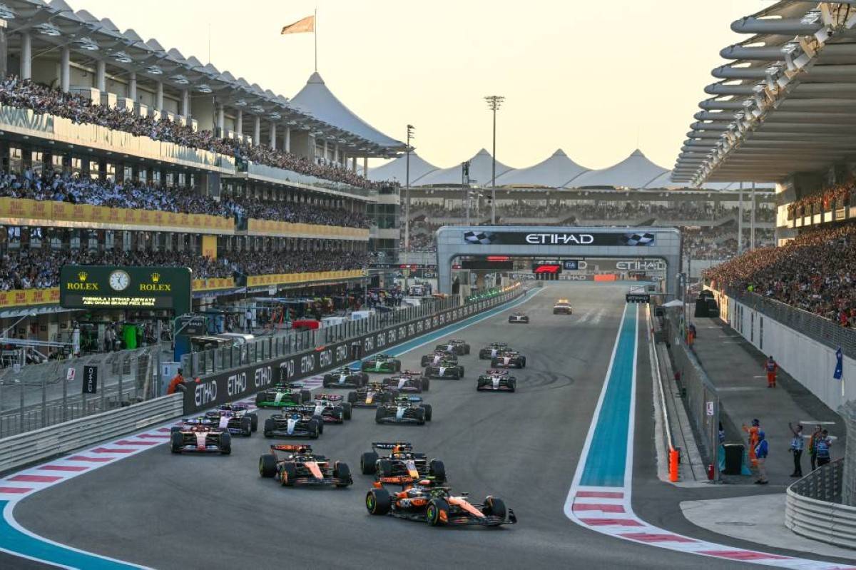 أبوظبي وجهة عالمية لرياضة السيارات