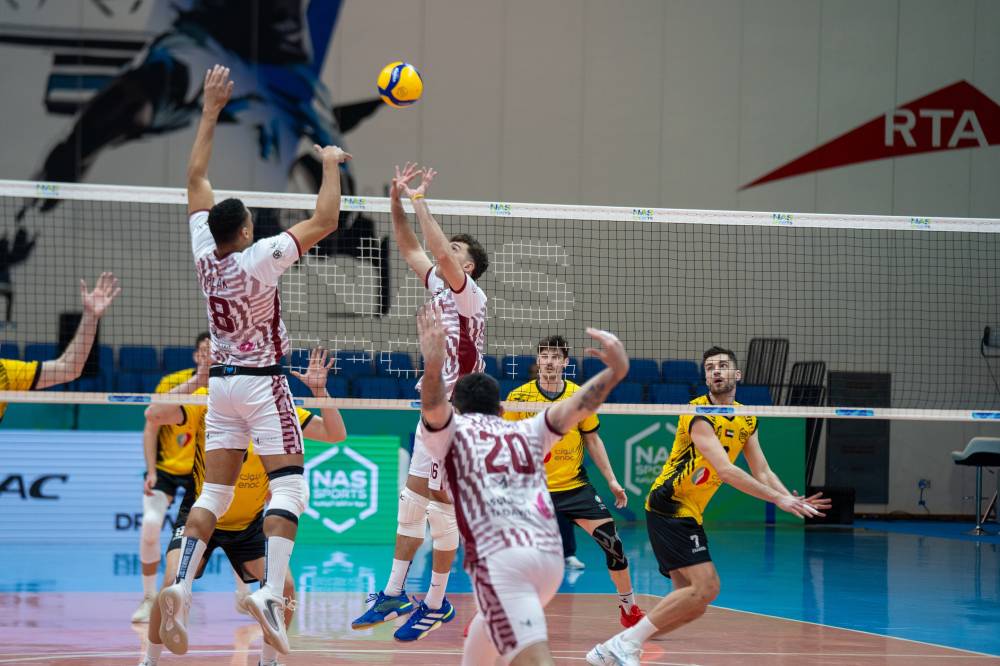 من منافسات بطولة الكرة الطائرة