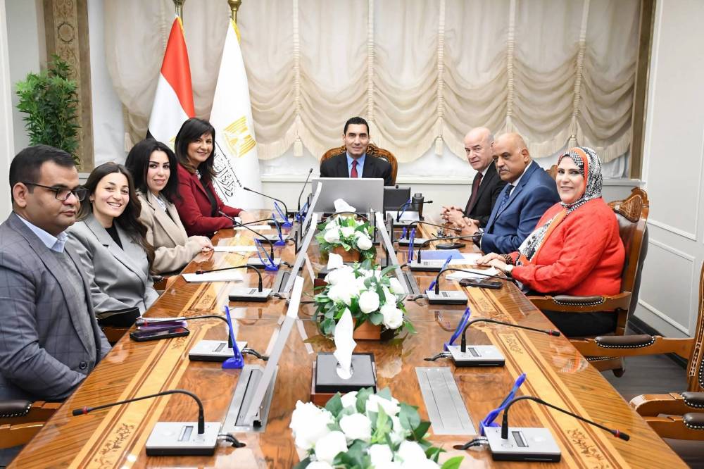 مراكز مصرية لمواجهة الإدمان الإلكتروني