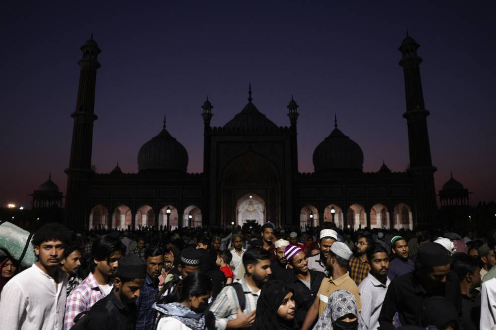 شهر رمضان.. رحلة إيمانية تغذي الروح وتجدد الحياة  