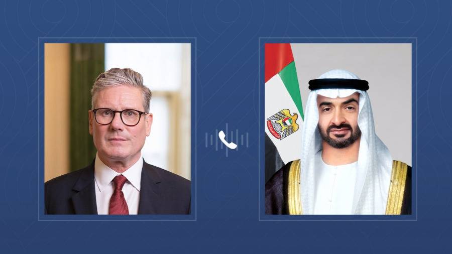 محمد بن زايد وستارمر يبحثان هاتفياً تداعيات التطورات في المنطقة