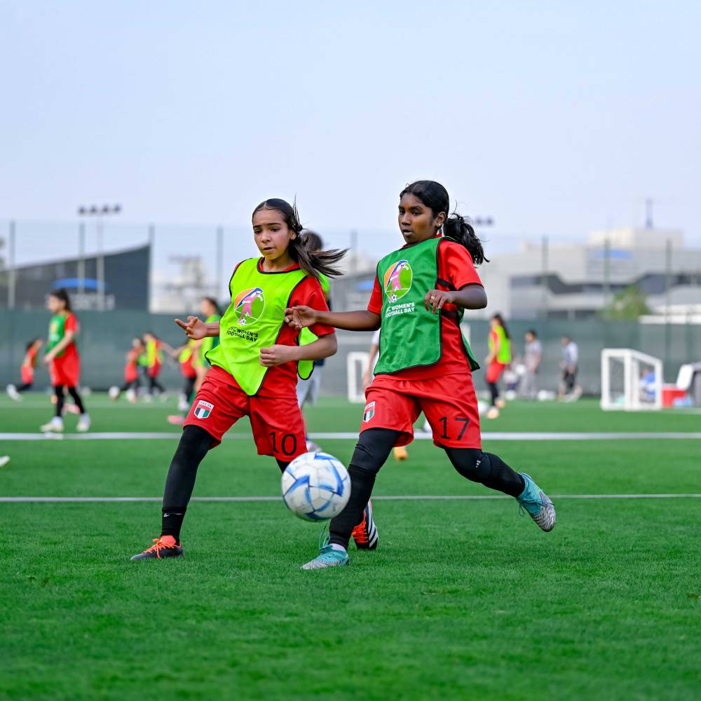 اتحاد الكرة يُنظّم مهرجاناً كروياً للفتيات