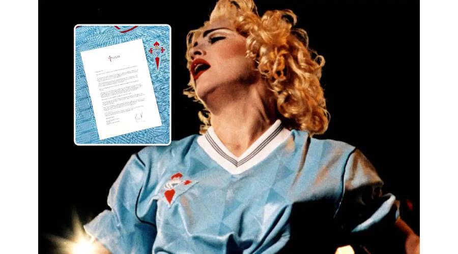 مادونا بقميص سلتا فيغو في 1990