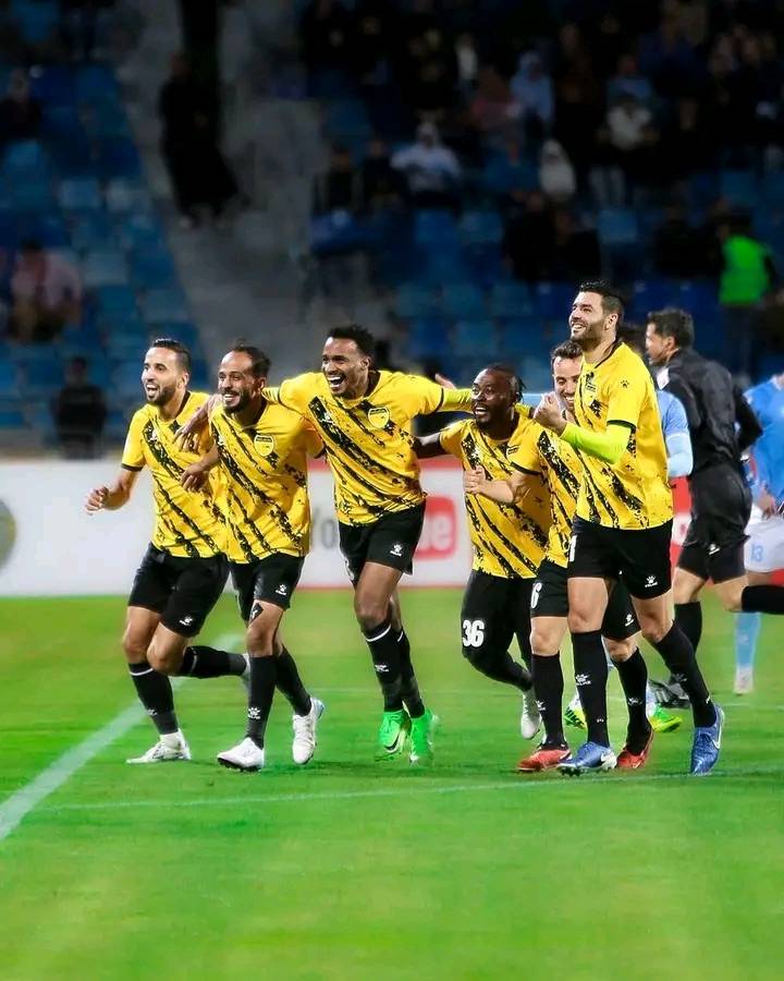 فرحة سابقة للاعبي الحسين إربد