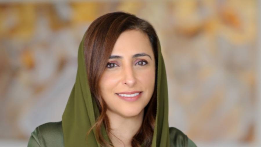 بدور القاسمي تطلق مبادرة لتوثيق أندر النقود الإسلامية