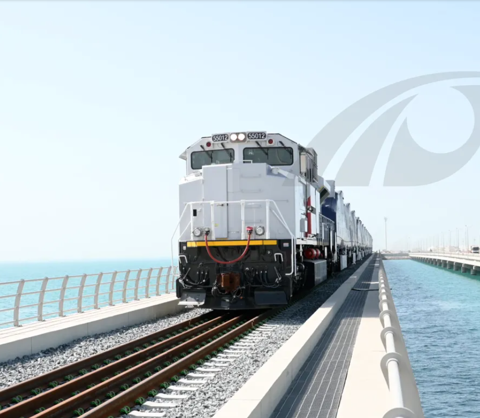 «قطارات الاتحاد» تعزز مرونة سلاسل الإمداد الوطنية في الإمارات