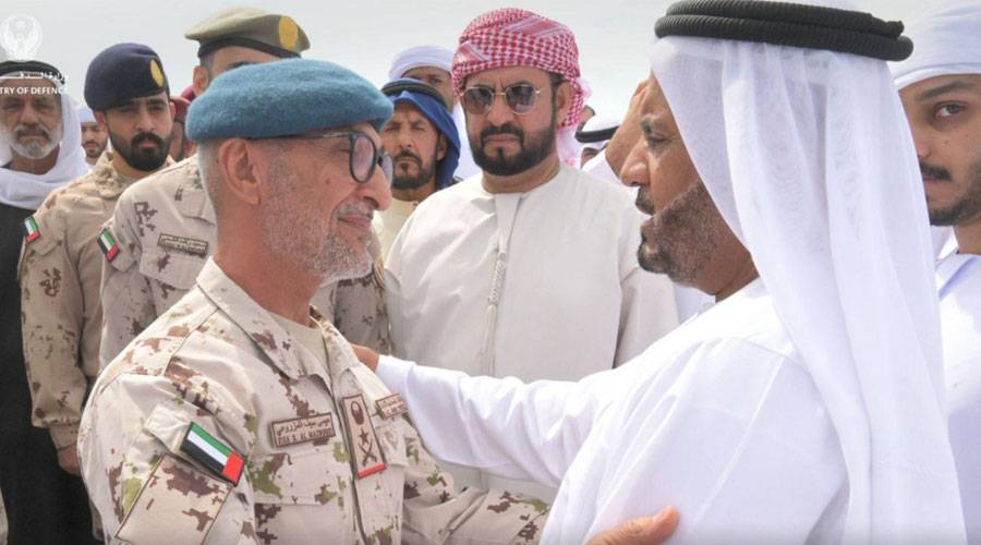 رئيس الأركان يعزي بشهيدي الوطن البلوشي والطنيجي