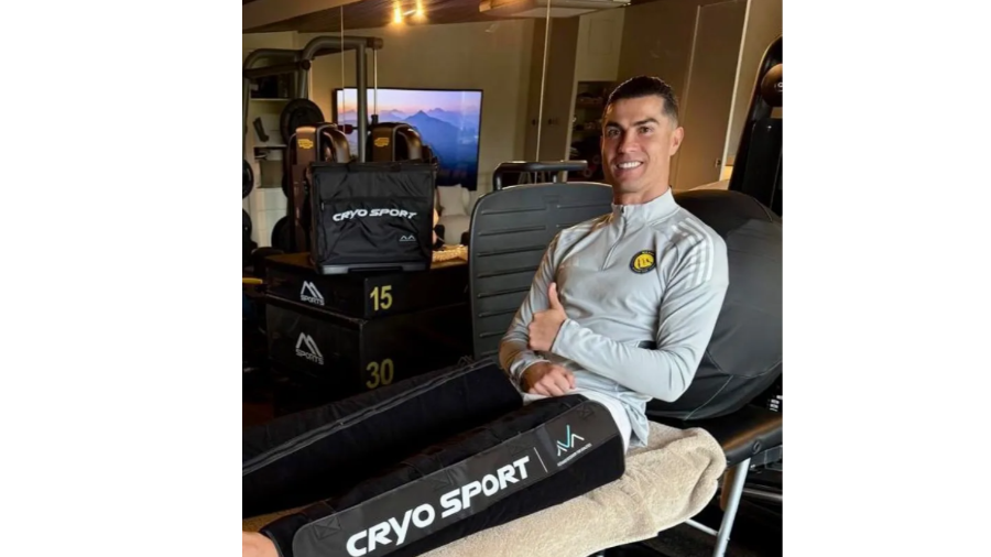 رونالدو يشارك متابعيه رحلة التعافي