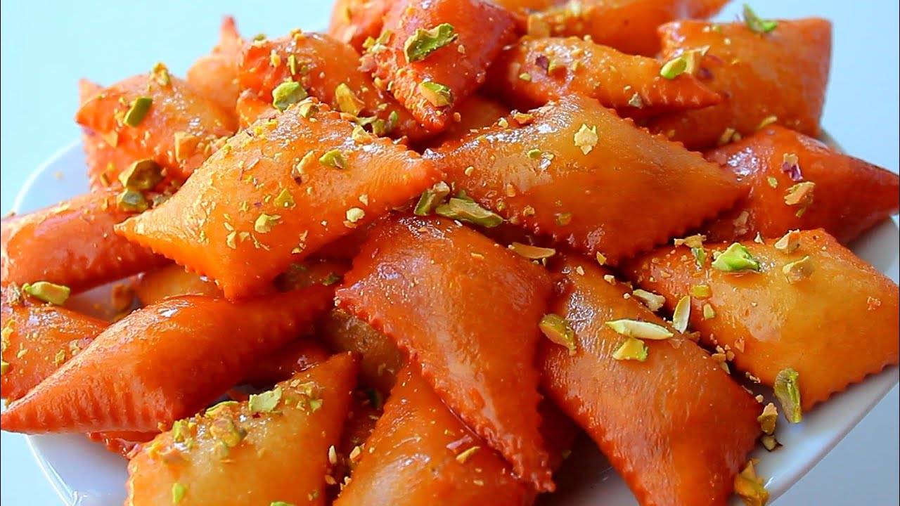 كثرة النشويات والحلويات تؤذي المعدة أثناء الصيام