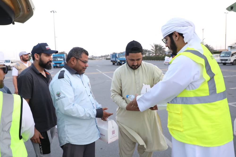 بلدية الحمرية تواصل مبادرة «إفطار صائم»