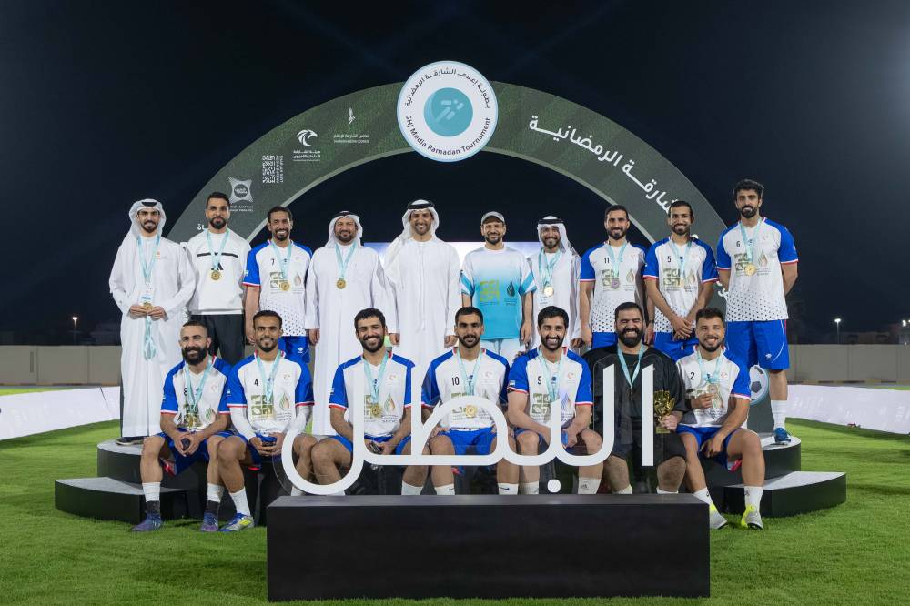 سلطان بن أحمد بعد تتويج الفريق البطل