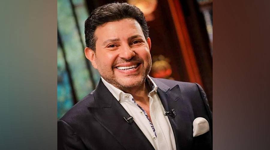 بعد انتشار شائعة وفاته.. تفاصيل الحالة الصحية للفنان هاني شاكر