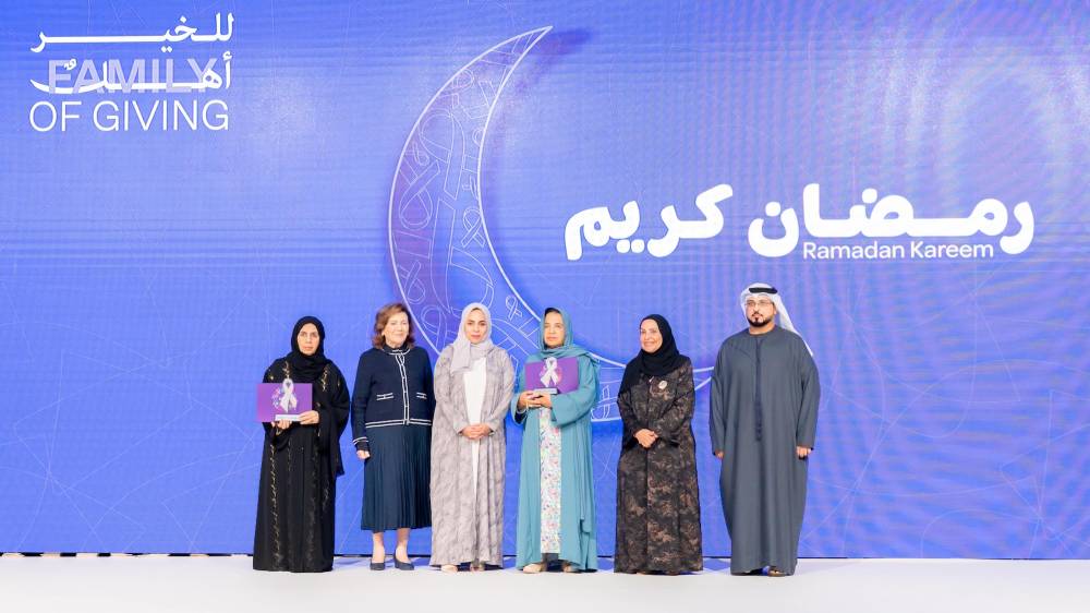 «أصدقاء مرضى السرطان» تجمع 300 مريض وعائلاتهم على مائدة إفطار