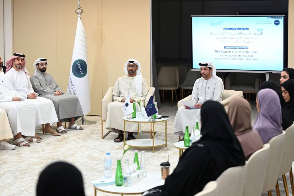 محمد العلي والحضور خلال الحوار