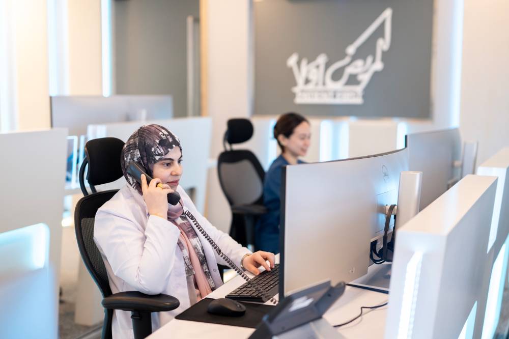 دبي تعزز الرفاه النفسي وجودة الحياة بخدمة «اطمئن».