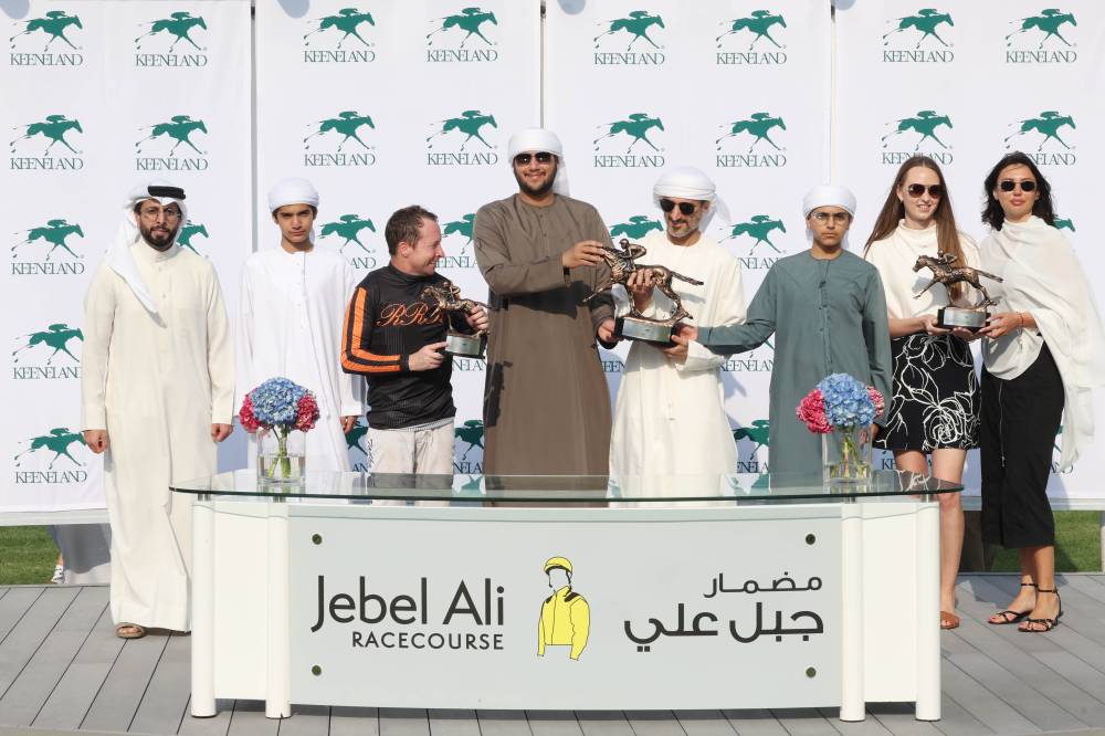 محمد الأحمد يتوج أبطال الشوط الرابع (تصوير: هيثم الخاتم)