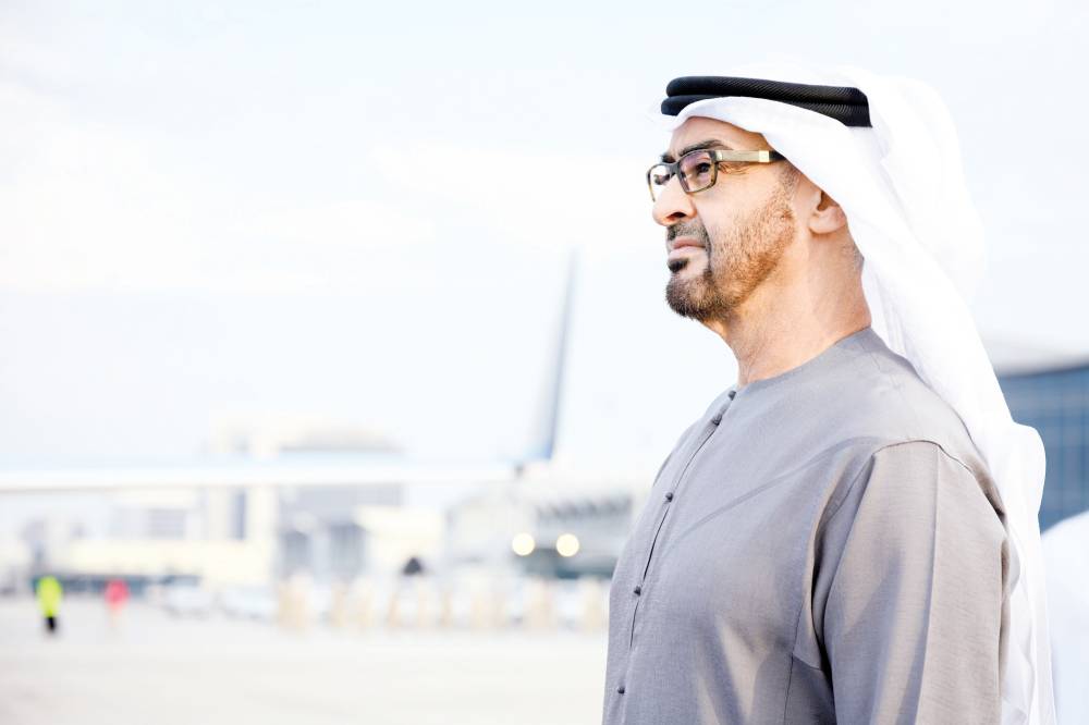 محمد بن زايد وقادة: تغليب الحوار يحفظ الأمن والسلم الإقليمي