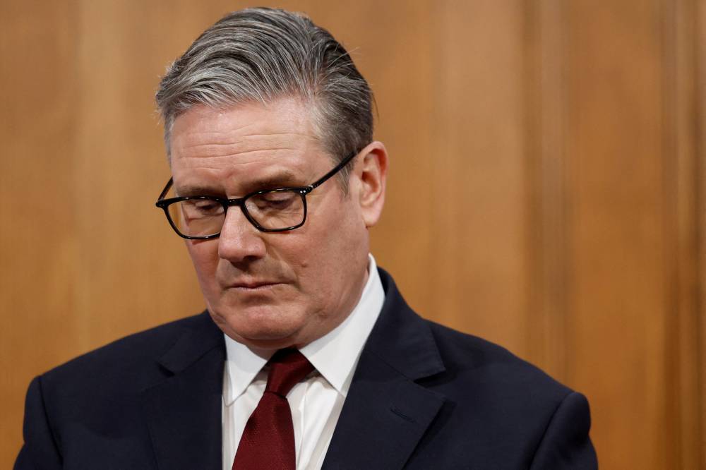 ستارمر يستبعد الانضمام إلى الحرب على إيران