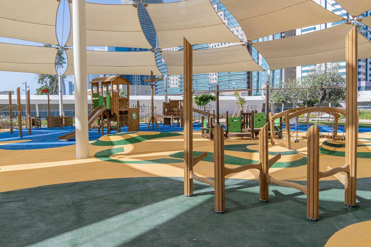 افتتاح حديقة الخالدية في أبوظبي بعد تطويرها