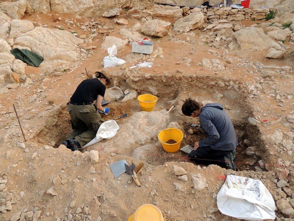 حكومة الشارقة تفتح باب التقديم للباحثين الدوليين لمنح بحثية أثرية قصيرة المدى