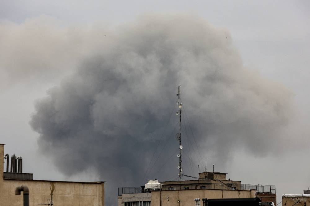 إيران تعتقل 500 شخص بتهم «التجسس»