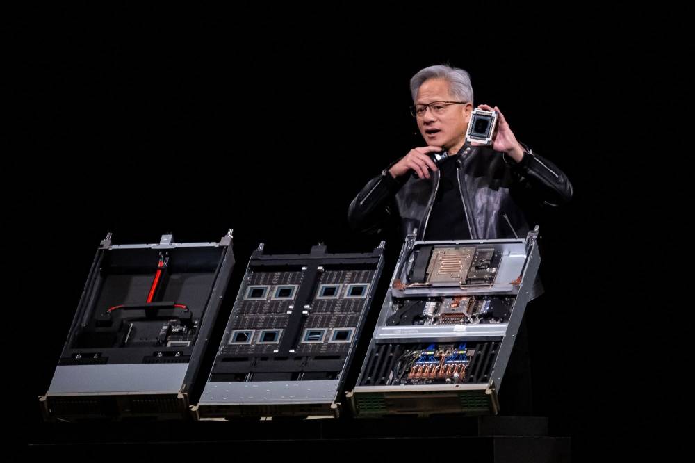 «إنفيديا» تتوقع طلبات شراء بتريليون دولار لبلاكويل وفيرا روبين حتى 2027