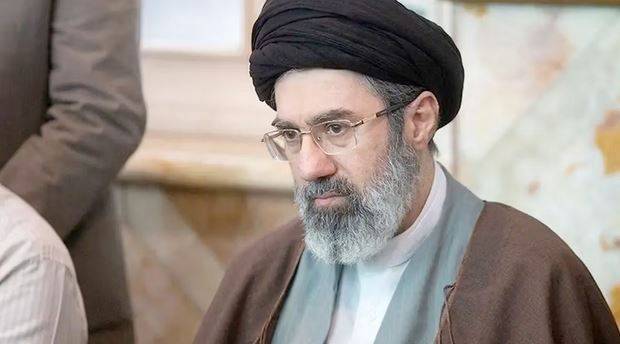 الجيش الإسرائيلي: نواصل تعقب مجتبى خامنئي