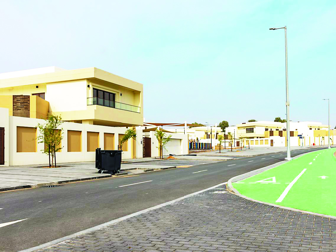 مواطنون: المنافع الجديدة تعكس اهتمام القيادة بأبناء الوطن