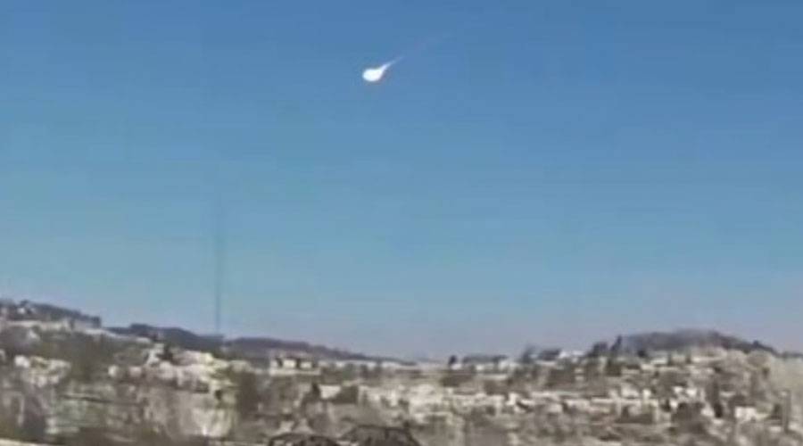 نيزك يهز كليفلاند ويثير دهشة السكان