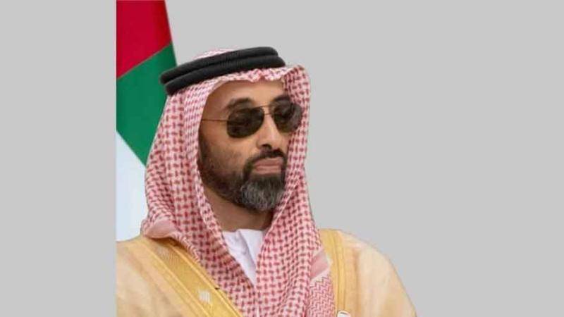 طحنون بن زايد: كل عام والإمارات قيادةً وشعباً ومقيمين بألف خير بمناسبة عيد الفطر