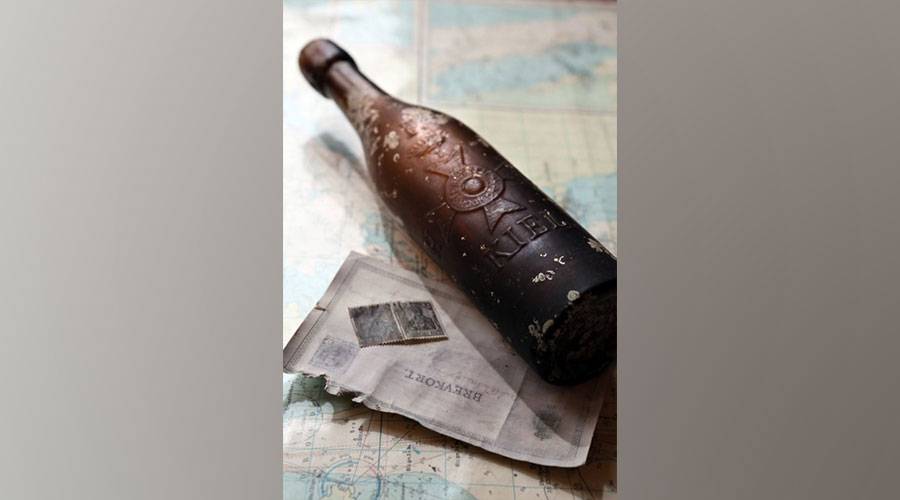 رسالة في زجاجة من كندا تصل إلى اسكتلندا في عامين