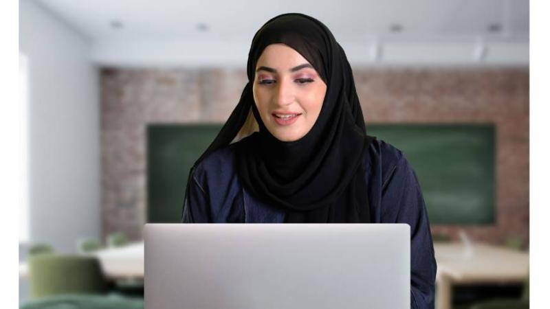 الإمارات.. التعلم عن بُعد يدعم جودة الخطط الدراسية ورفاه الطلبة