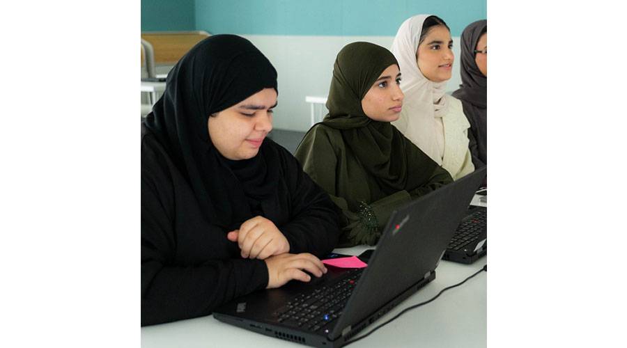 ورش سجايا فتيات الشارقة الافتراضية تتواصل حتى نهاية مارس