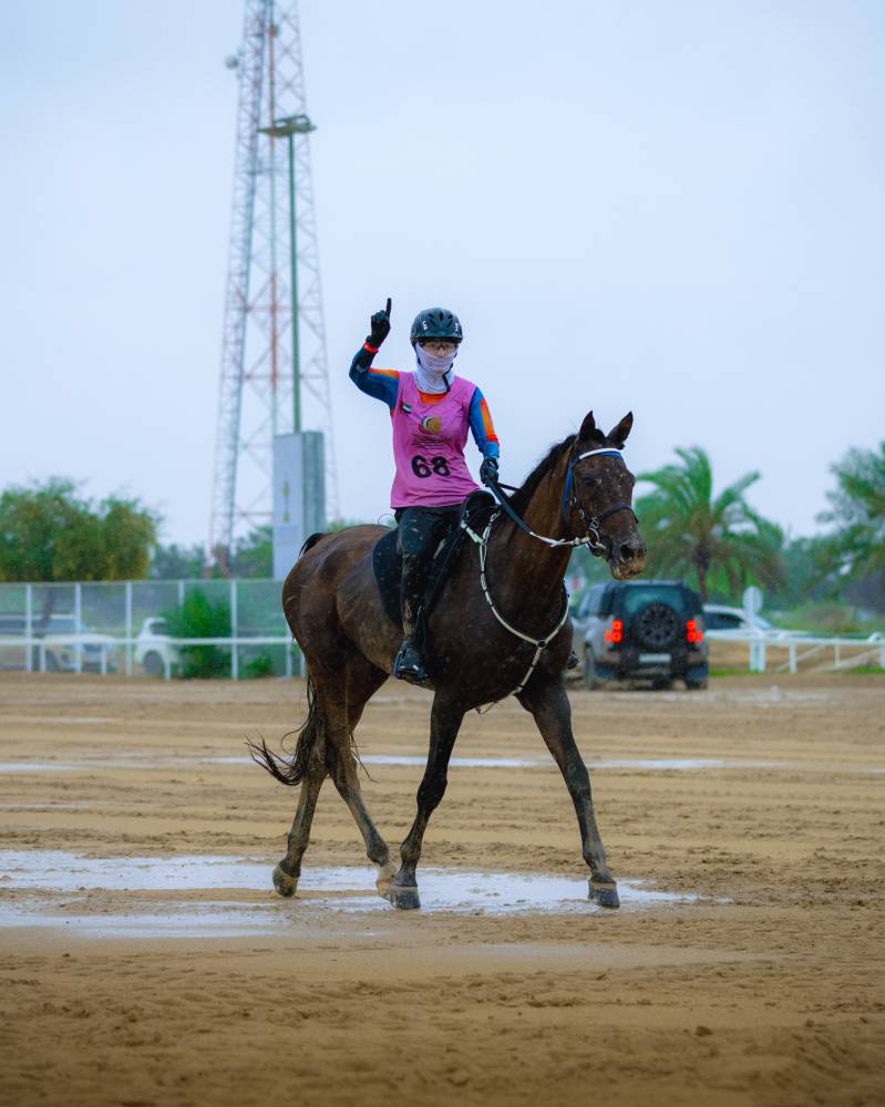 سارة عبد الواحد تحتفل بفوزها
