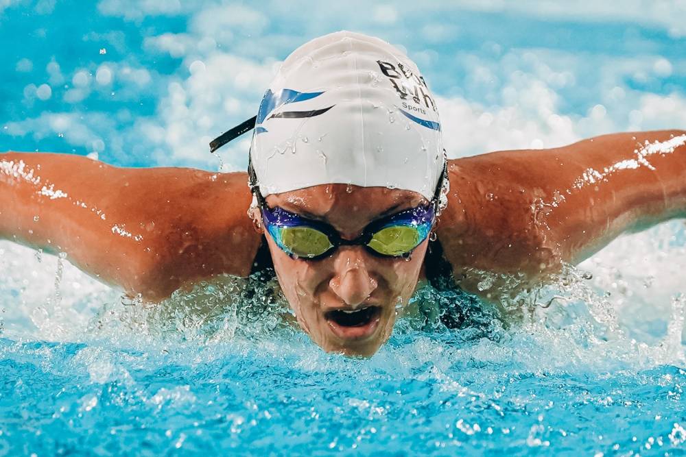 من منافسات سابقة