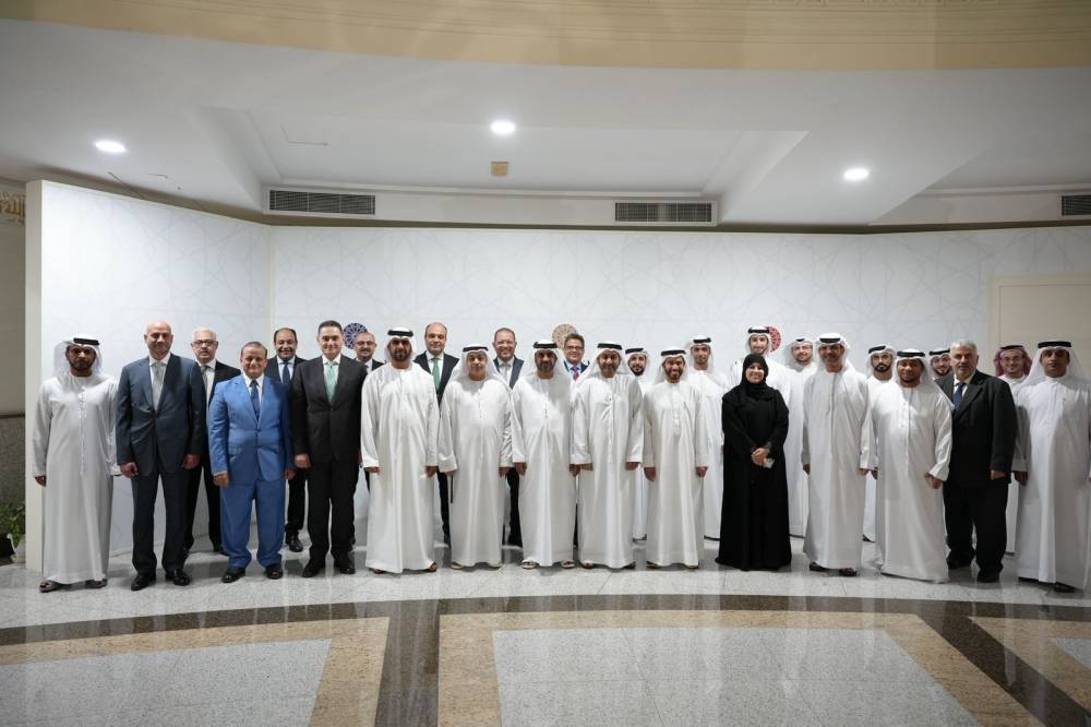 «قضاء الشارقة» تعزز التلاحم المجتمعي بـ«تهنئة العيد»