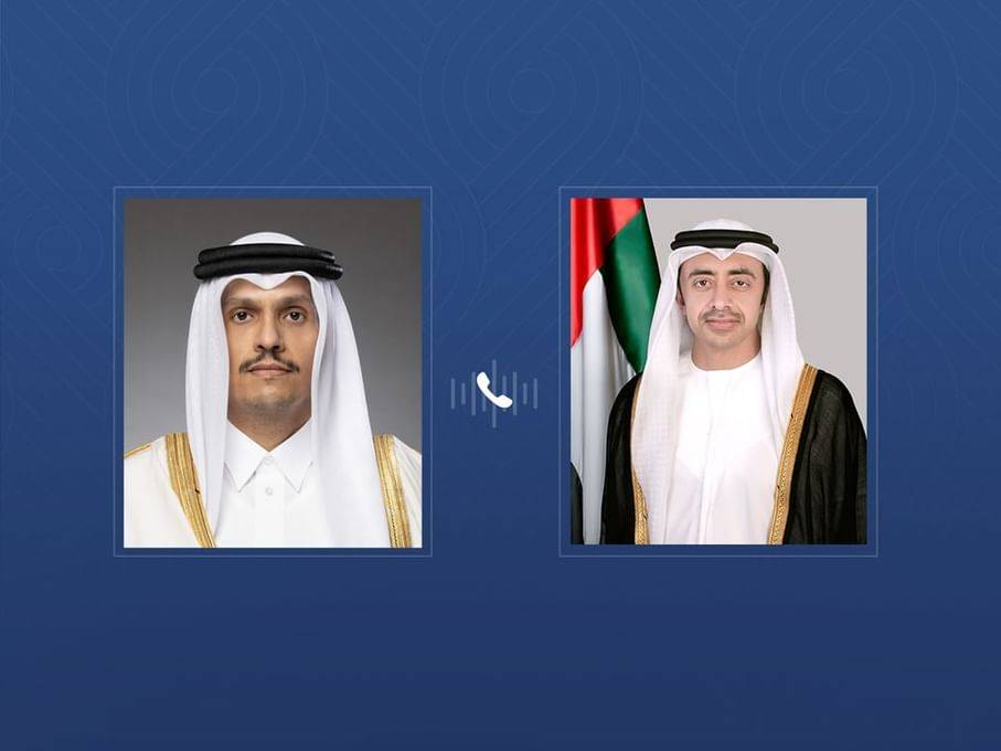 عبدالله بن زايد يعزي وزير خارجية قطر باستشهاد طاقم طائرة مروحية