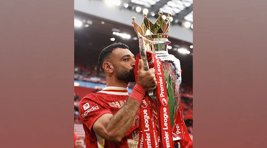 بعد إعلان رحيله.. وكيل محمد صلاح يحذر من الباحثين عن الشهرة