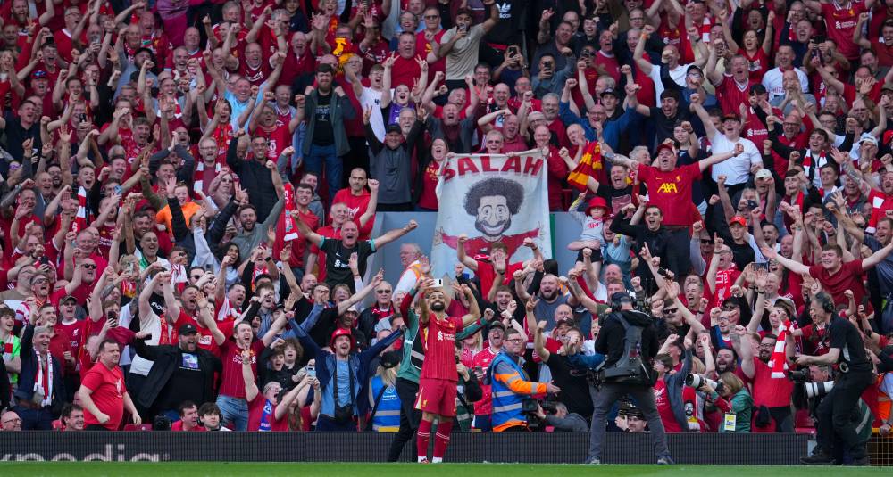 جمهور ليفربول عاشق محمد صلاح