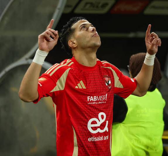 الأهلي المصري يحسمها.. رد نهائي على رحيل إمام عاشور إلى القادسية السعودي