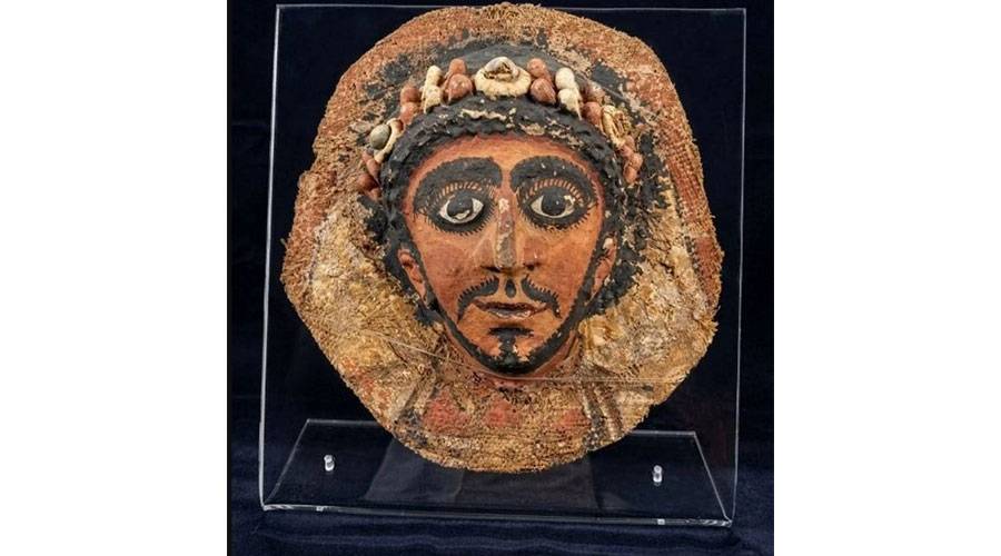 أقنعة الكارتوناج.. فنون الحياة والموت في مصر القديمة