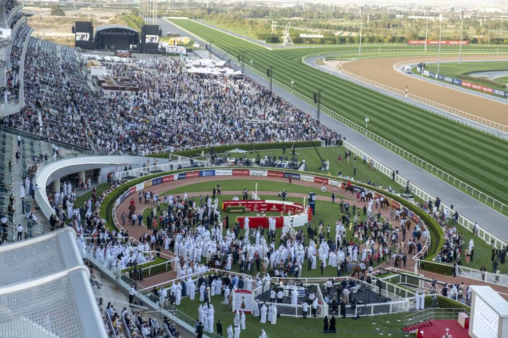 جمهور كبير يتابع المنافسات