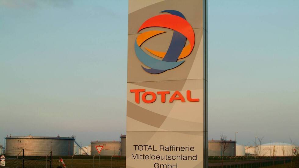 «توتال» تقود موجة شراء غير مسبوقة لنفط الشرق أوسطي