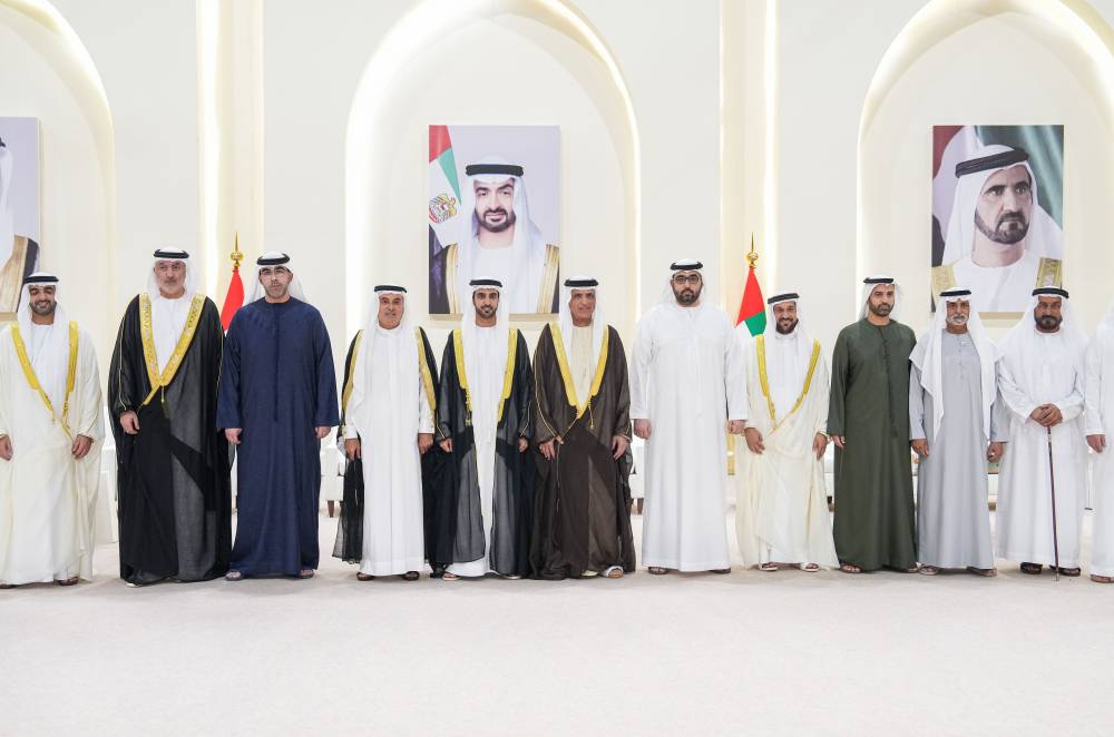 سعود بن صقر يحضر أفراح القواسم والغرير