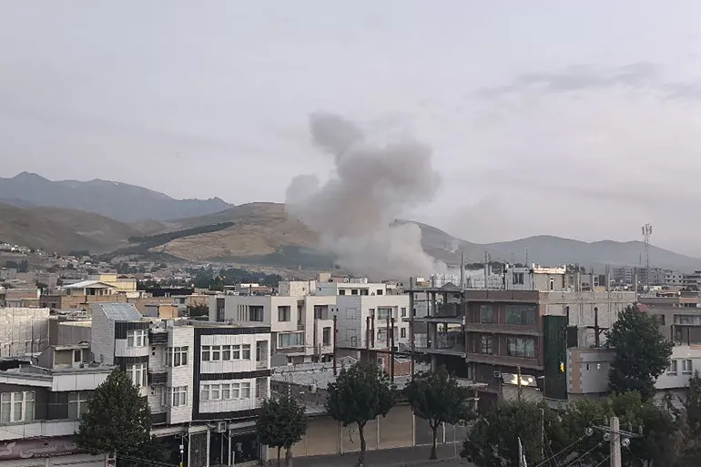 الجيش الإسرائيلي يقصف قلب طهران