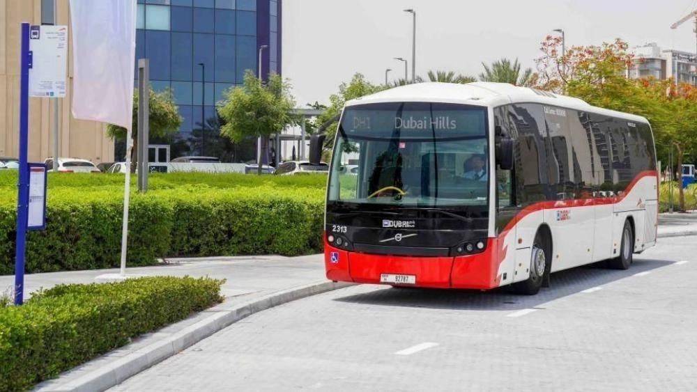 دبي.. استئناف خدمة الحافلة E101 إلى أبوظبي